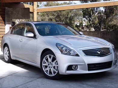 2013 Infiniti G Pricing Reviews Ratings Kelley Blue Book