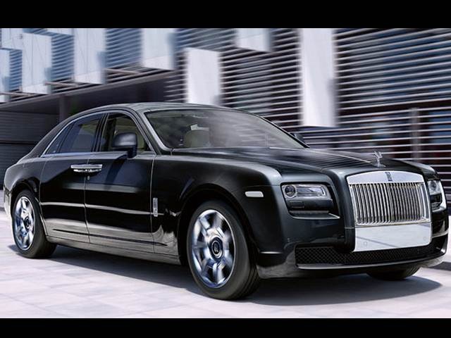 2013 Rolls-Royce Ghost Specs, Price, MPG & Reviews