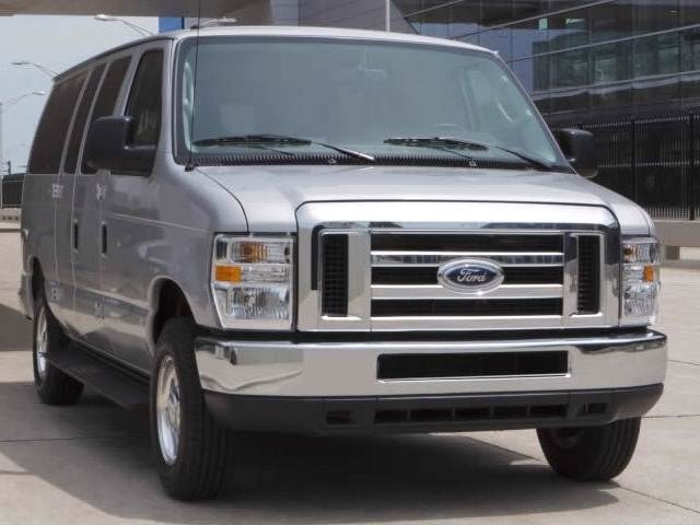 Used 14 Ford 50 Super Duty Passenger Xlt Extended Van 3d Prices Kelley Blue Book