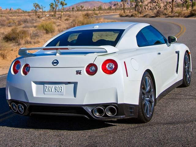 nissan gtr r35 2014 price