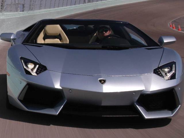 Lamborghini Aventador Roadster 2015 限定版 2015_lamborghini_aventador-