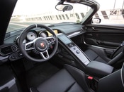 2015 Porsche 918 Spyder Lifestyle: 2