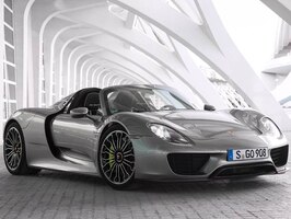 2015 Porsche 918 Spyder