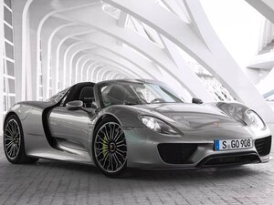 2015 Porsche 918 Spyder Weissach Package Roadster 2D