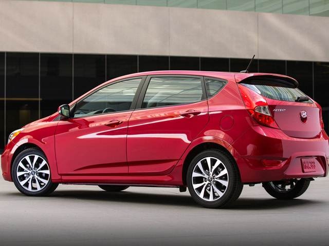 2016 hyundai deals accent se hatchback