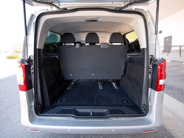 mercedes benz metris 2016