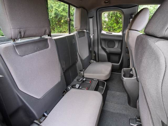2016 Toyota Tacoma Access Cab >> 2016 Toyota Tacoma Access Cab Pricing Ratings Expert Review 2016 Toyota Tacoma Access Cab >> 2016 Toyota Tacoma Access Cab Pricing Ratings Expert Review