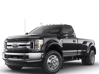 F450 Super Duty Regular Cab XLT Pickup 2D 8 ft image