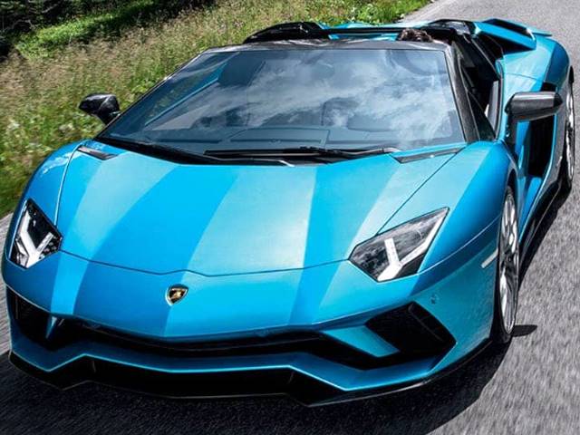 2019 Lamborghini Aventador S Convertible 2D