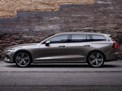2019 Volvo V60 Lifestyle: 1