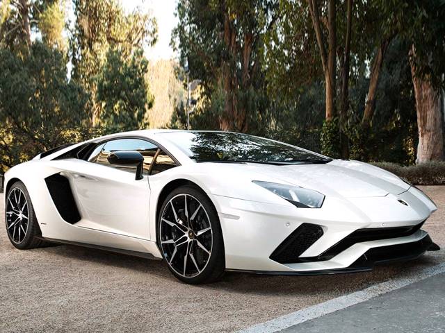 2020 Lamborghini Aventador SVJ Coupe 2D