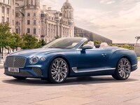 2022 Bentley Continental GT GT V8 Mulliner Convertible 2D