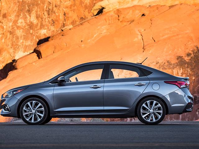 Hyundai Accent 2022 Blue