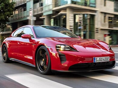 Taycan Sport Turismo GTS Wagon 4D image