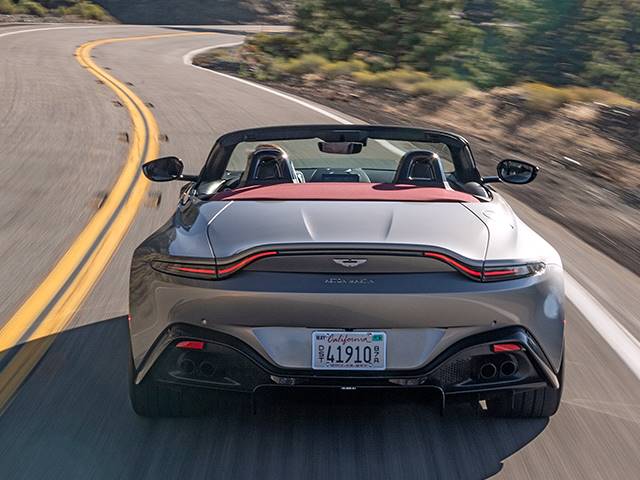2023 Aston Martin Vantage Lifestyle: 2