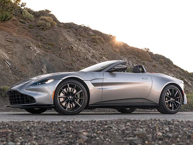2023 Aston Martin Vantage Lifestyle: 1