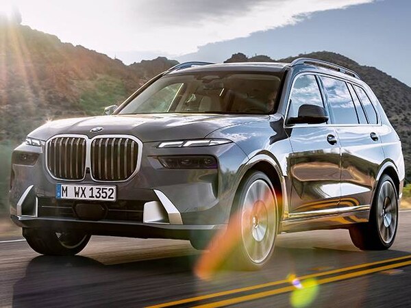 New 2023 BMW X7 Reviews, Pricing & Specs | Kelley Blue Book