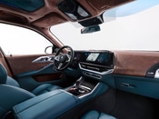 2023 BMW XM Lifestyle: 2