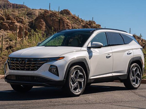 New 2023 Hyundai Tucson Hybrid Reviews, Pricing & Specs | Kelley Blue Book