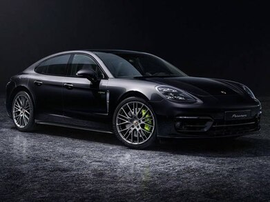 Panamera Platinum Edition Sedan 4D image