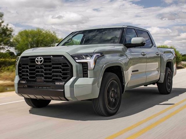 New 2023 Toyota Tundra Reviews, Pricing & Specs | Kelley Blue Book