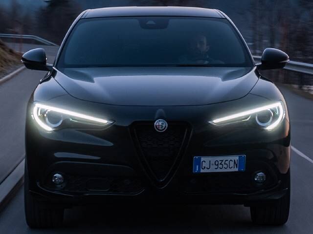 Alfa Romeo Stelvio 2018-2024 beleuchtete Einstiegsleiste Auto  Festverdrahtet 