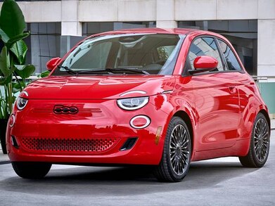 2024 FIAT 500e Specs, Features & Options | Kelley Blue Book