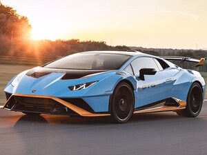 2024 Lamborghini Huracan STO Coupe 2D