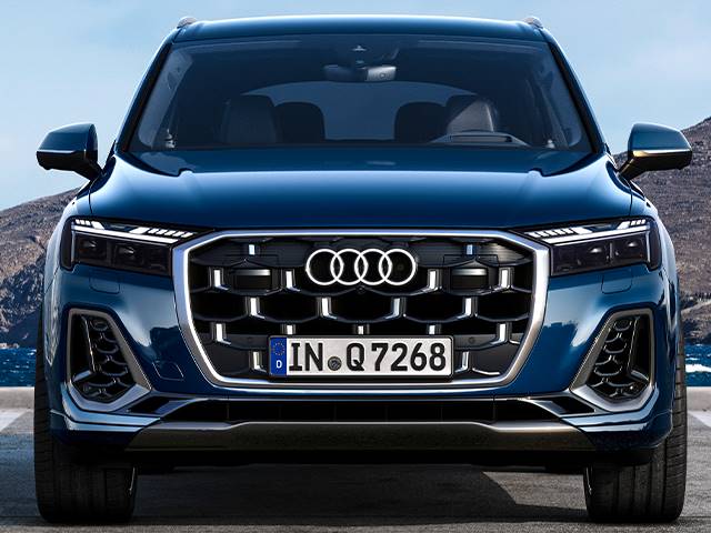 New 2025 Audi Q7 55 TFSI Premium Prices | Kelley Blue Book