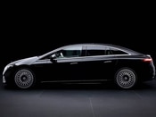 2025 Mercedes-Benz Mercedes-EQ EQS Lifestyle: 1