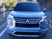 2025 Mitsubishi Outlander Lifestyle: 1