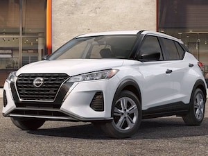 2025 Nissan Kicks Play