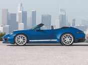 2025 Porsche 911 Lifestyle: 1