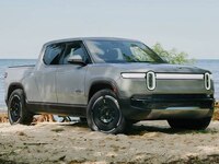 2025 Rivian R1T Dual Standard