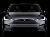 2025 Tesla Model X Lifestyle: 2