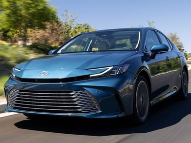 2025 Toyota Camry Specs, Features & Options | Kelley Blue Book