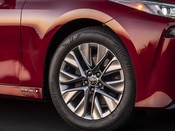 2025 Toyota Mirai Lifestyle: 2