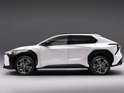 2025 Toyota bZ4X All Media: 1