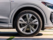 2026 Audi Q4 e-tron Lifestyle: 2