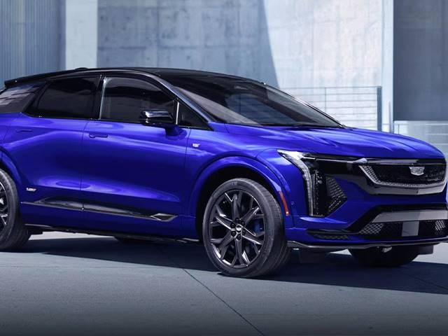 2026 Cadillac OPTIQ-V Exterior: 0
