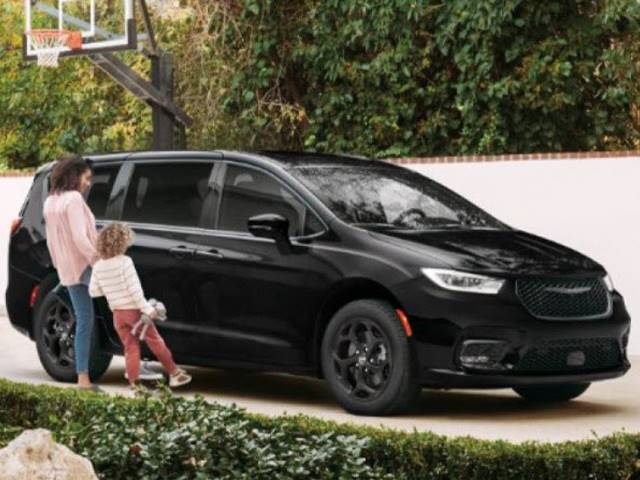 2026 Chrysler Pacifica Hybrid