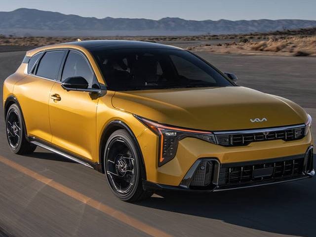 2026 Kia K4 Hatchback Exterior: 0