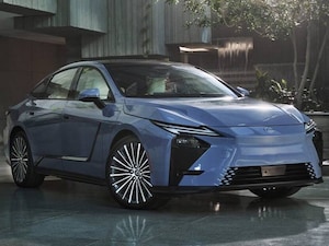 2026 Lexus ES ES 350e Premium Sedan 4D