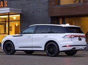 2026 Lincoln Aviator Lifestyle: 2