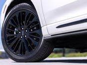 2026 Lincoln Corsair Lifestyle: 2