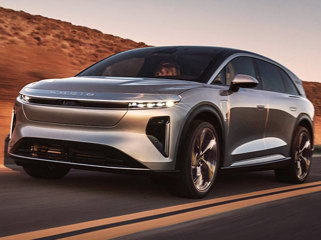 2026 Lucid Gravity front-facing, side angle cropped car colored image