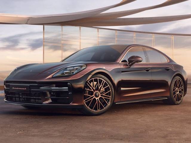2026 Porsche Panamera Exterior: 0