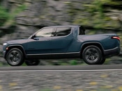 2026 Rivian R1T Lifestyle: 1