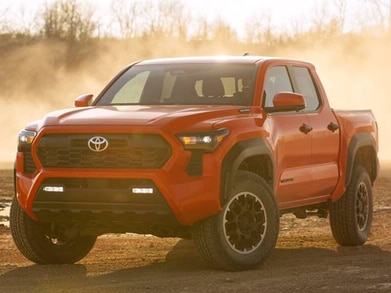 Tacoma i-FORCE MAX Double Cab TRD Off-Road image