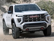 2027 GMC Canyon Crew Cab Lifestyle: 2